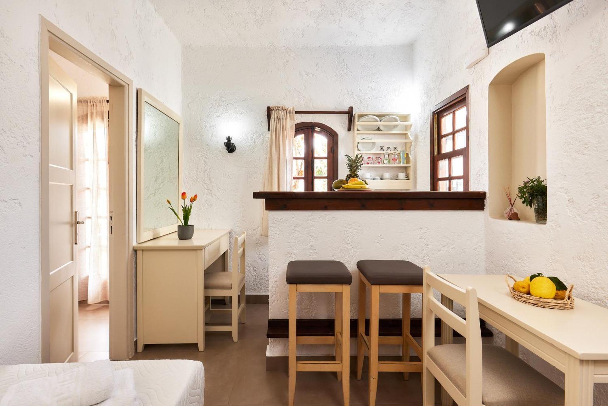 Mila Malia Studios Hotel Luaran gambar