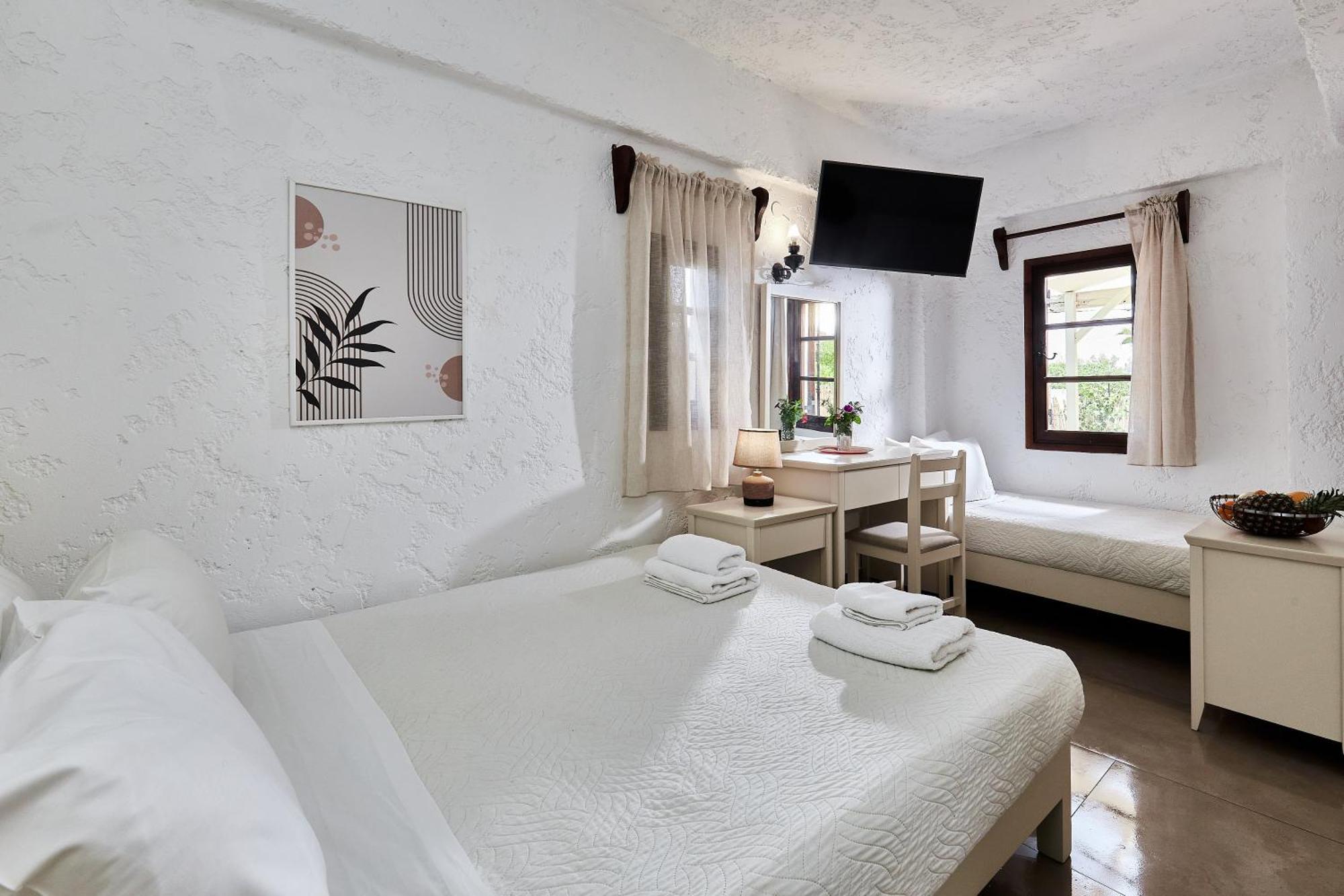 Mila Malia Studios Hotel Luaran gambar