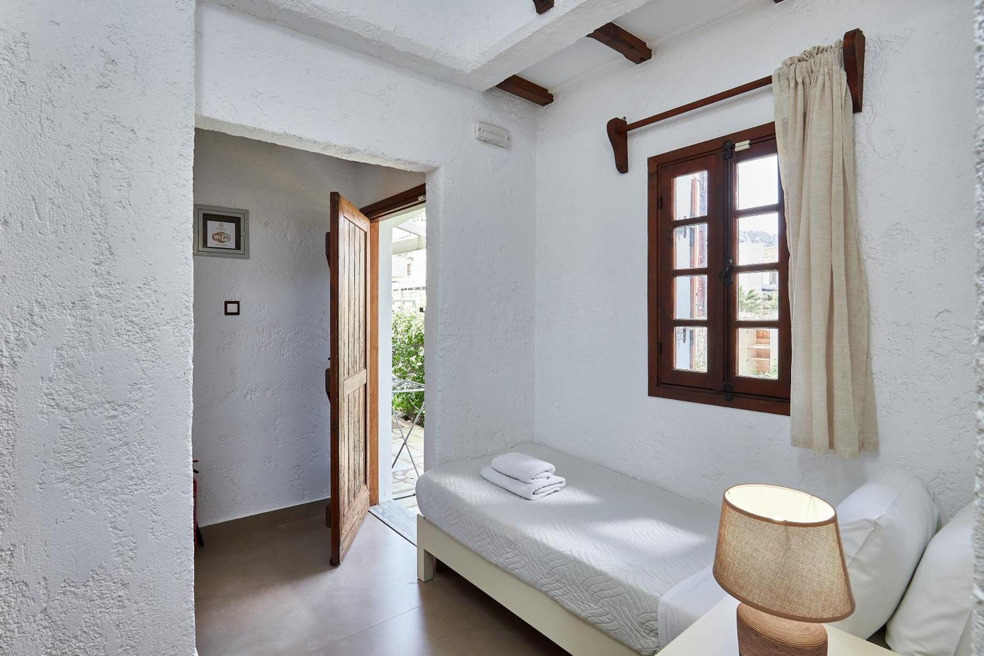 Mila Malia Studios Hotel Luaran gambar