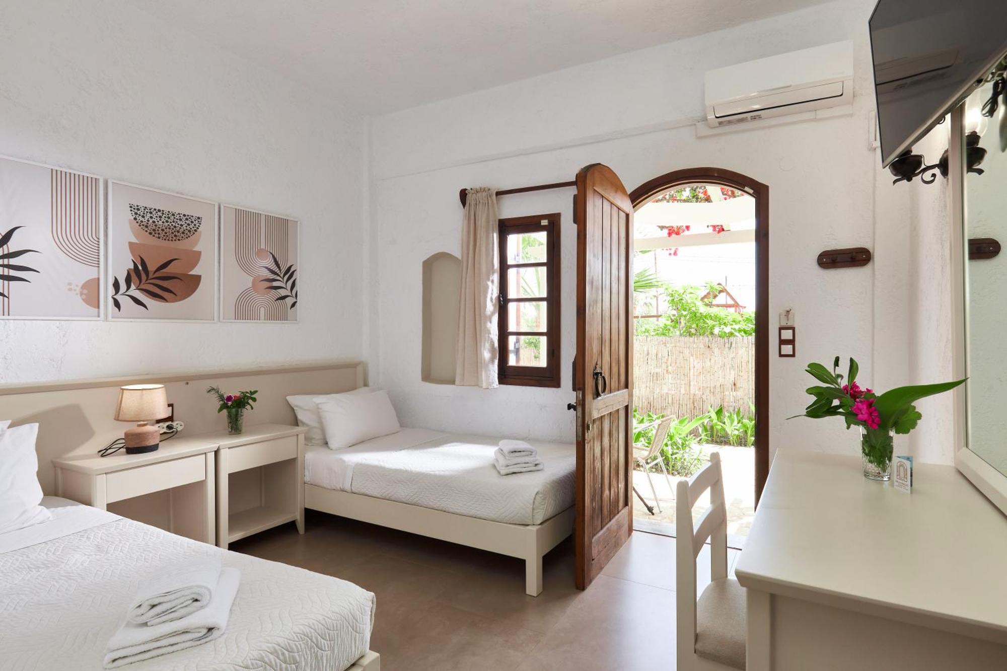 Mila Malia Studios Hotel Luaran gambar